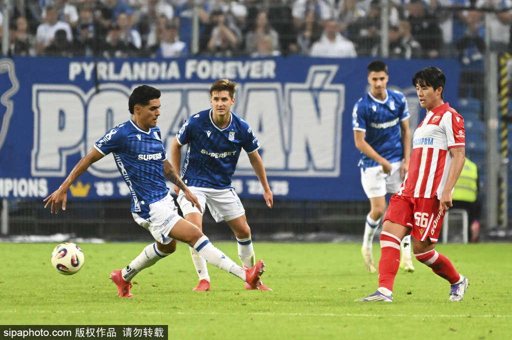 江苏小作家||【足球赛】■谢辰薇, 内容是点击“蓝字”关注我们吧!