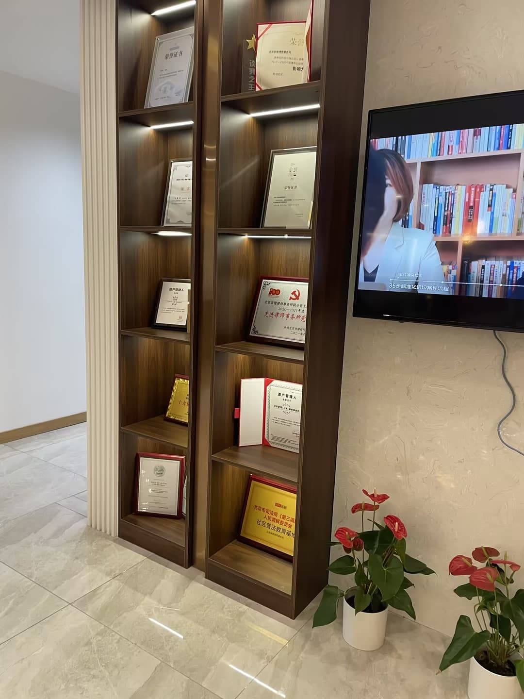 有实力的分家析产律师排名,咨询著名律师,获取靠谱电话