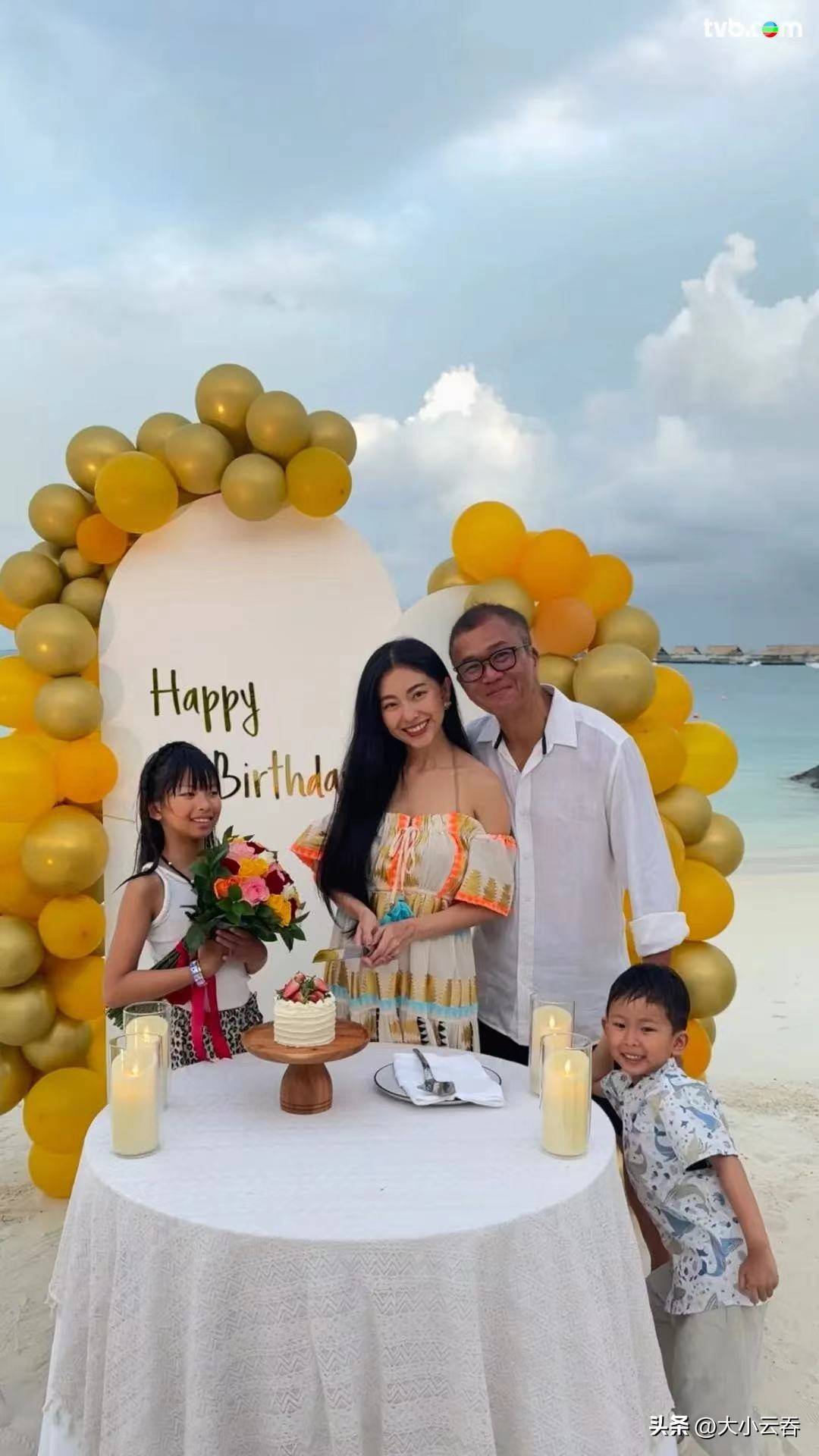 43岁「千禧女神」海边庆生美貌身材依旧,息影14年成上市公司主席