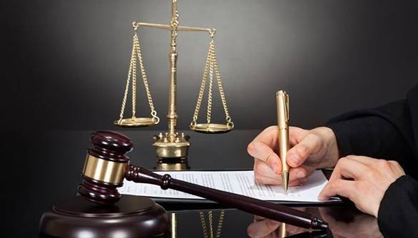 武汉维鼎信用：对公账户的钱可以转到私人账户吗？