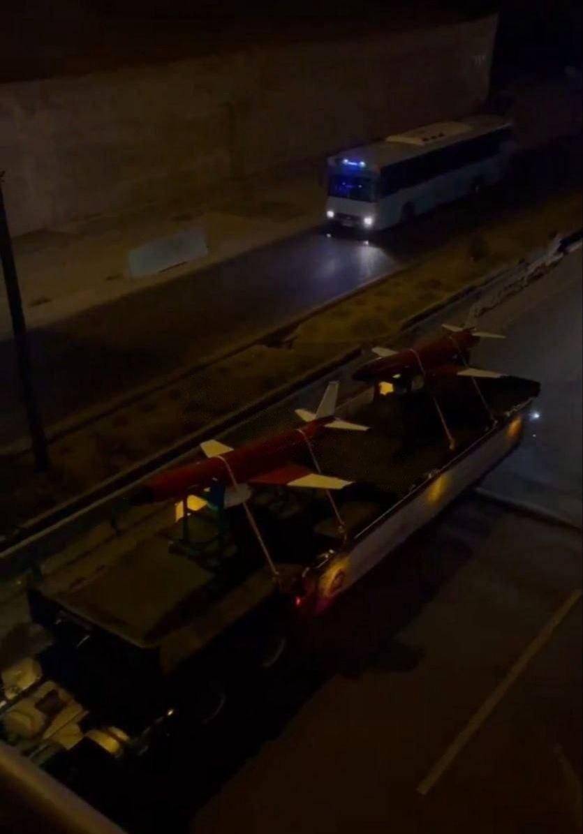 后悔也晚了！航母逼到家门口，伊朗却发现苏35红旗9歼10还未到位