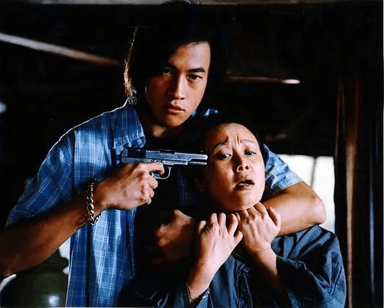 “全网都在馋他的身子”,最硬核霸王一朝翻红了