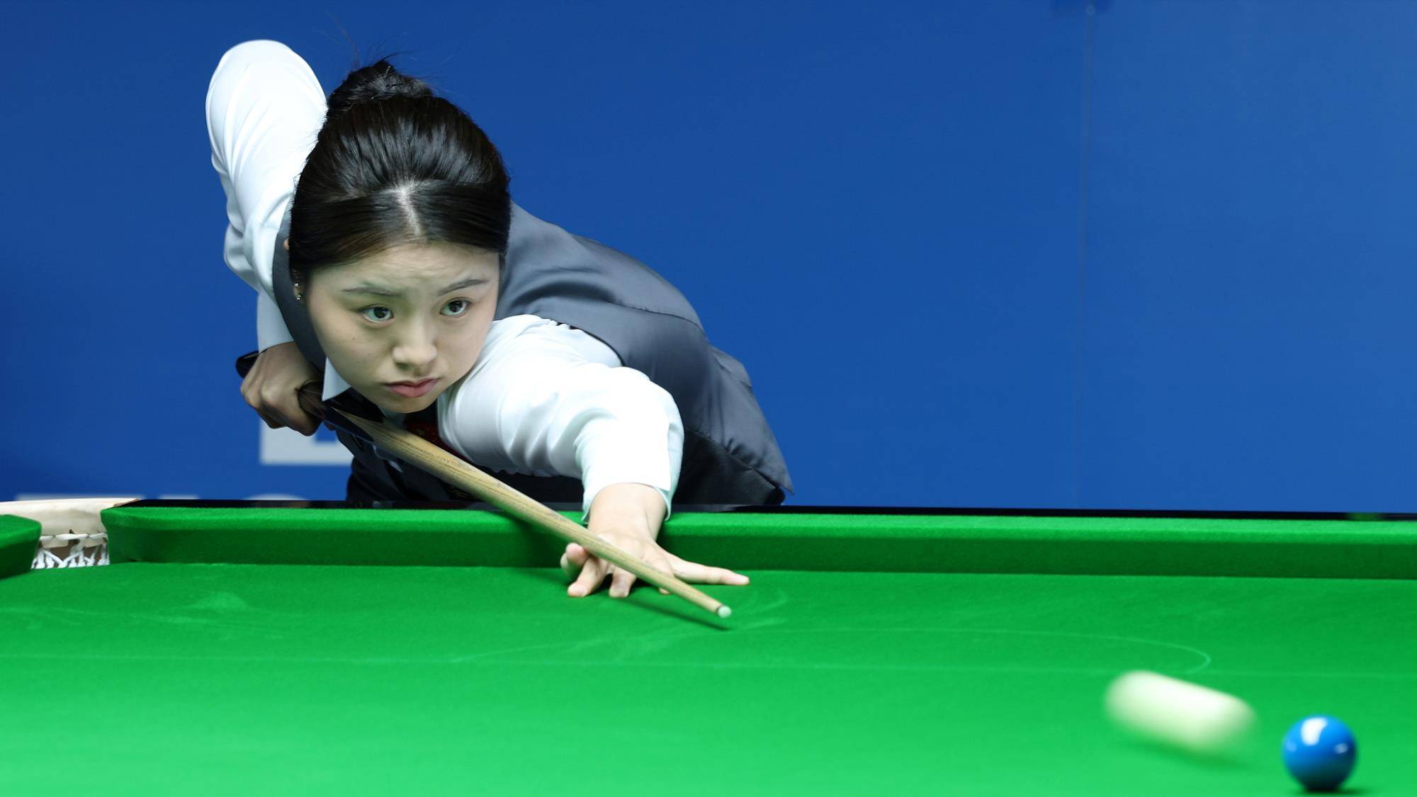 创历史!白雨露成为斯诺克世锦赛首位多杆破百女选手